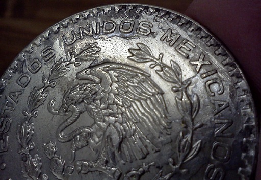 Mexican-Coin-With-Major-Lamination-Issues...?